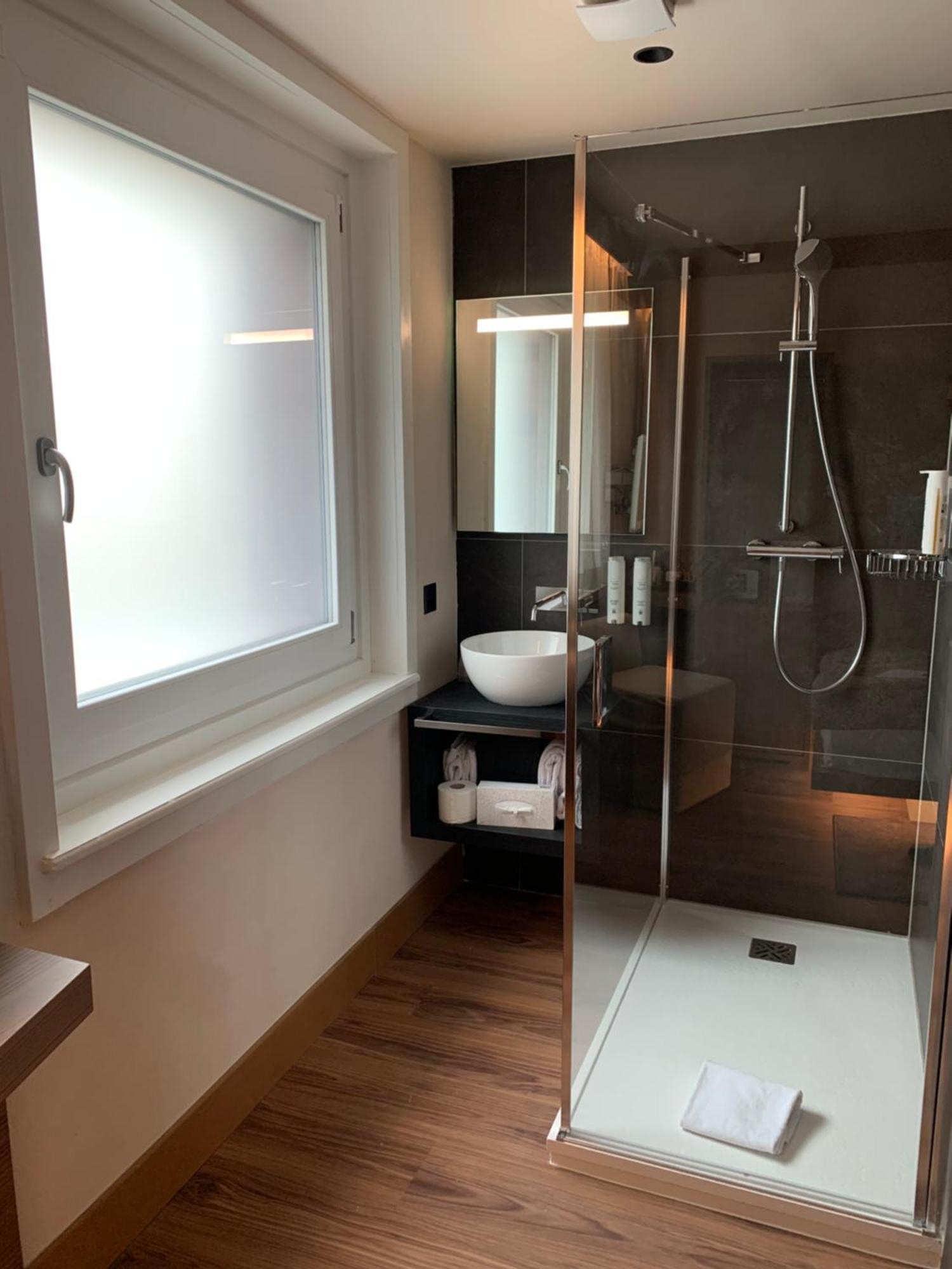 Hotel Rallye & Entrees Aux Bains De La Gruyere Bulle